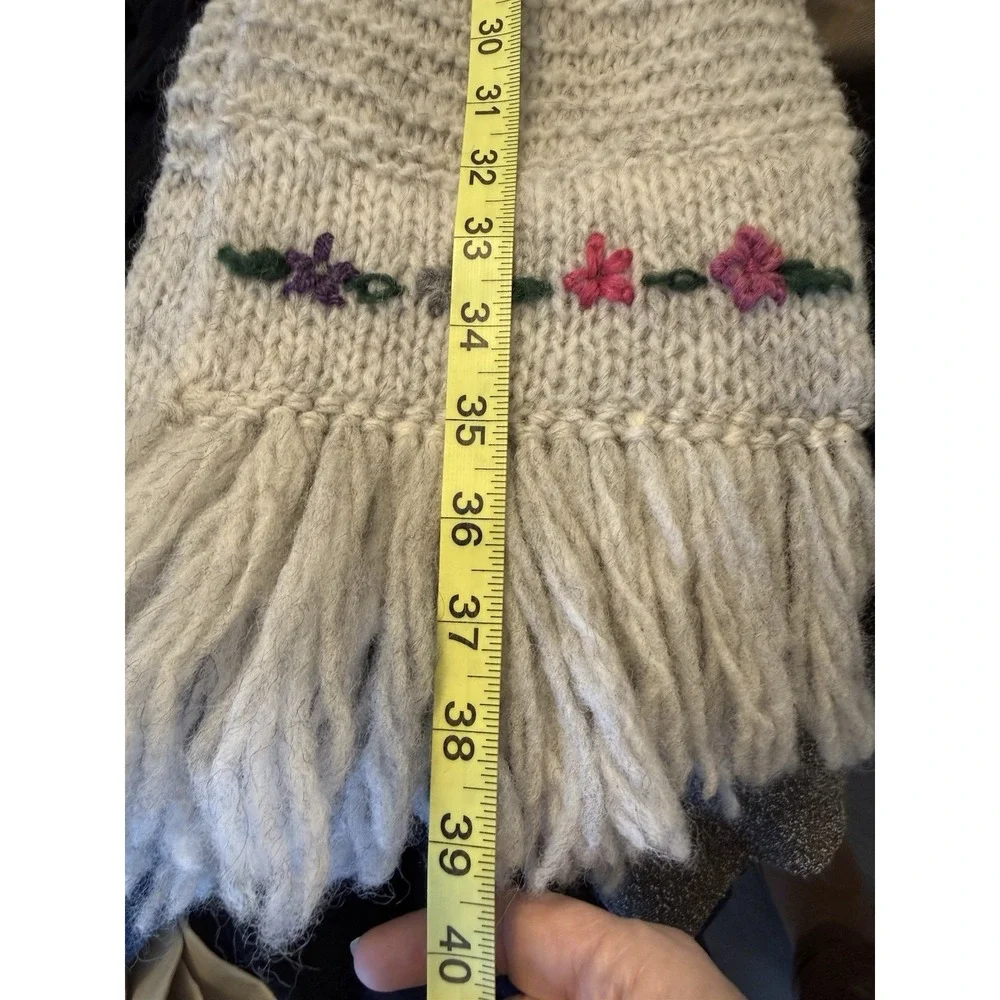 Handmade Oatmeal Beige‎ Wool Scarf Floral Accents Crochet Knit 9x78